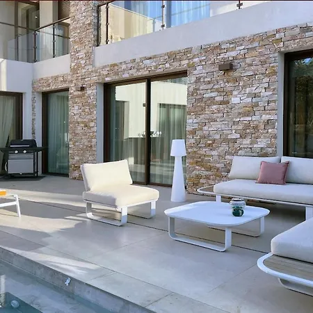 Villa Uccelli Modern 5 étoiles With Heated Pool For 12 People *